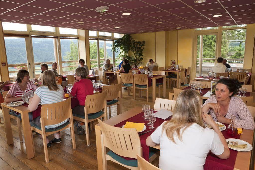 Evasion Tonique Hotel Villers-le-Lac Kültér fotó